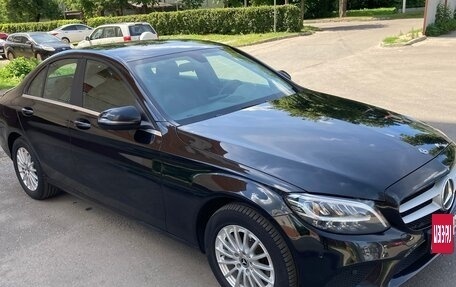 Mercedes-Benz C-Класс, 2019 год, 2 090 000 рублей, 3 фотография