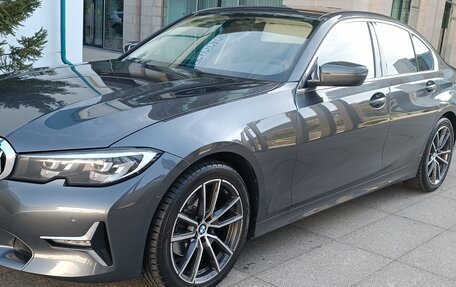 BMW 3 серия, 2019 год, 3 100 000 рублей, 12 фотография