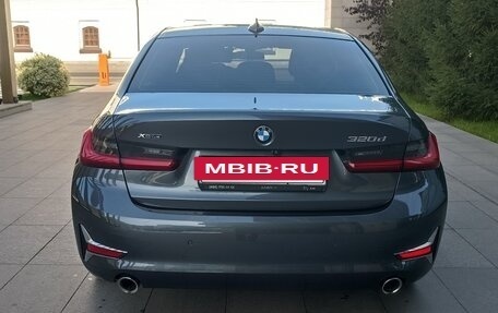 BMW 3 серия, 2019 год, 3 100 000 рублей, 15 фотография