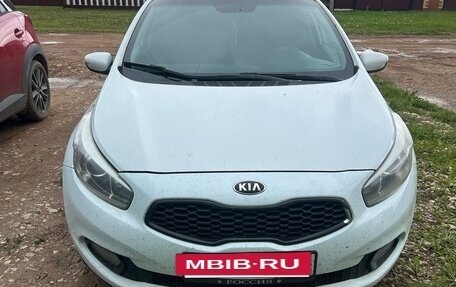 KIA cee'd III, 2012 год, 1 100 000 рублей, 4 фотография