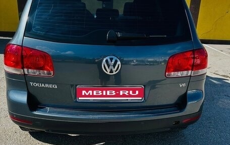 Volkswagen Touareg III, 2005 год, 800 000 рублей, 2 фотография