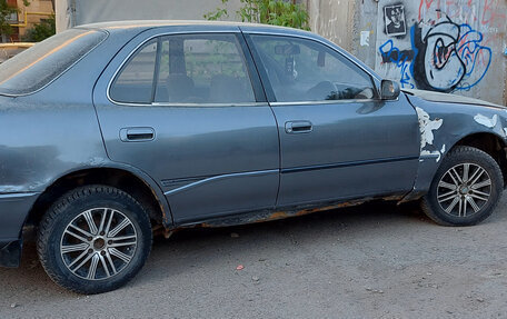 Toyota Camry V30, 1994 год, 100 000 рублей, 4 фотография