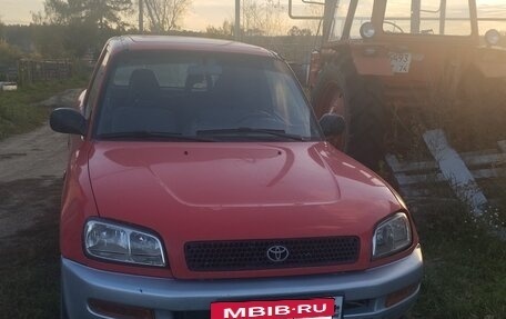 Toyota RAV4, 1996 год, 300 000 рублей, 3 фотография