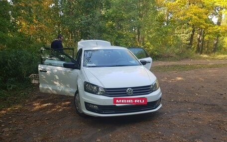 Volkswagen Polo VI (EU Market), 2018 год, 1 500 000 рублей, 6 фотография