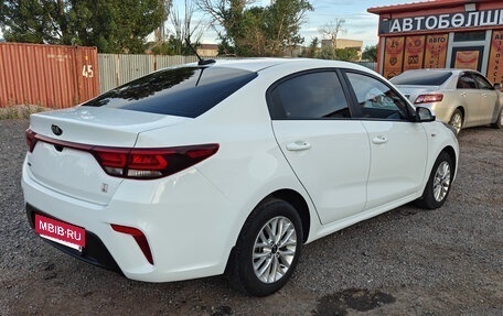 KIA Rio IV, 2019 год, 1 400 000 рублей, 7 фотография
