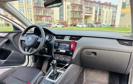 Skoda Octavia, 2018 год, 1 500 000 рублей, 18 фотография
