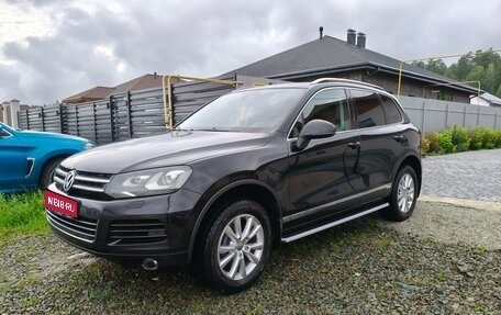 Volkswagen Touareg III, 2012 год, 1 990 000 рублей, 1 фотография