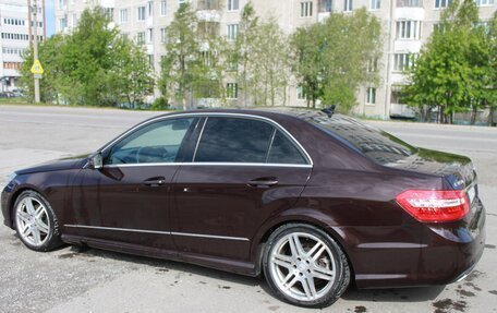 Mercedes-Benz E-Класс, 2010 год, 1 509 999 рублей, 2 фотография