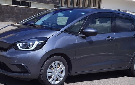 Honda Fit, 2020 год, 1 430 000 рублей, 3 фотография