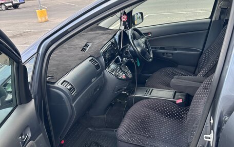 Toyota Wish II, 2003 год, 730 000 рублей, 9 фотография