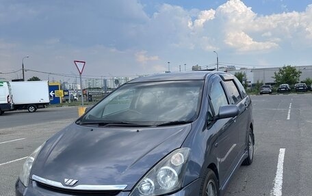 Toyota Wish II, 2003 год, 730 000 рублей, 8 фотография