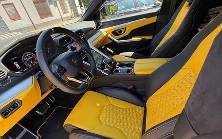 Lamborghini Urus I, 2021 год, 22 500 000 рублей, 8 фотография