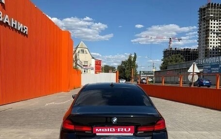 BMW 5 серия, 2021 год, 5 300 000 рублей, 5 фотография