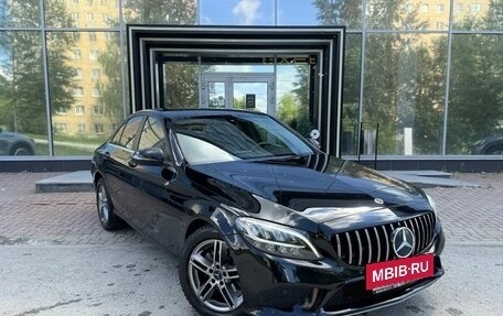 Mercedes-Benz C-Класс, 2019 год, 2 890 000 рублей, 3 фотография