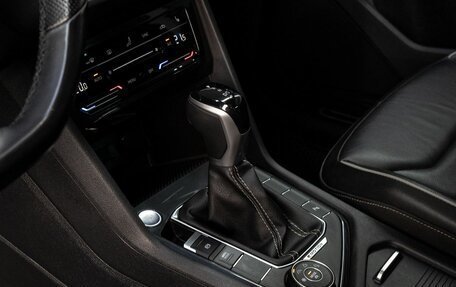 Volkswagen Tiguan II, 2022 год, 3 600 000 рублей, 14 фотография