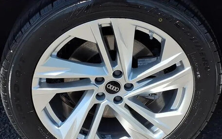 Audi Q7, 2023 год, 5 631 410 рублей, 9 фотография