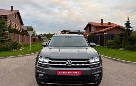 Volkswagen Teramont I, 2018 год, 2 870 000 рублей, 4 фотография