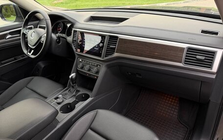 Volkswagen Teramont I, 2018 год, 2 870 000 рублей, 12 фотография