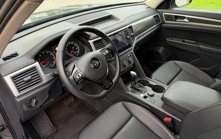 Volkswagen Teramont I, 2018 год, 2 870 000 рублей, 13 фотография