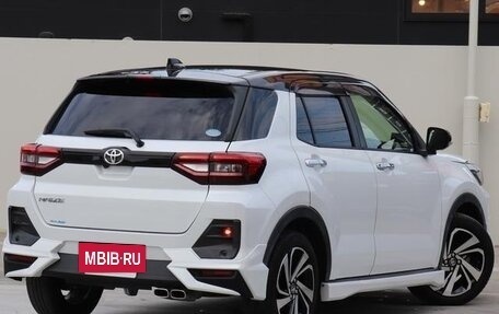 Toyota Raize I, 2023 год, 1 280 000 рублей, 7 фотография
