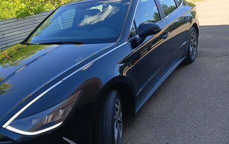 Hyundai Sonata VIII, 2020 год, 2 250 000 рублей, 2 фотография