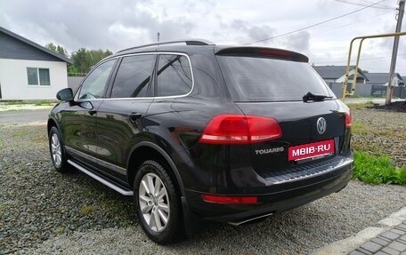 Volkswagen Touareg III, 2012 год, 1 990 000 рублей, 6 фотография