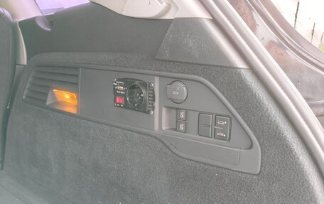 Volkswagen Touareg III, 2012 год, 1 990 000 рублей, 15 фотография