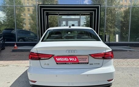 Audi A3, 2019 год, 2 350 000 рублей, 7 фотография