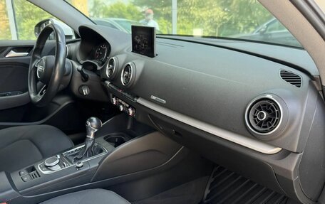 Audi A3, 2019 год, 2 350 000 рублей, 14 фотография