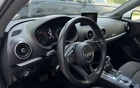 Audi A3, 2019 год, 2 350 000 рублей, 16 фотография