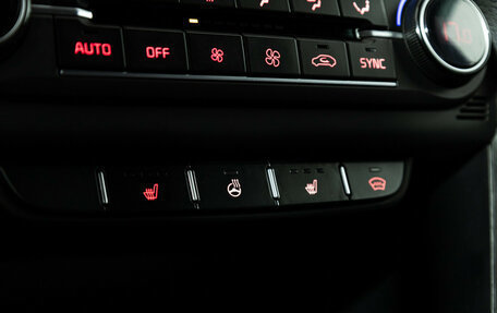 KIA cee'd III, 2021 год, 2 249 585 рублей, 21 фотография