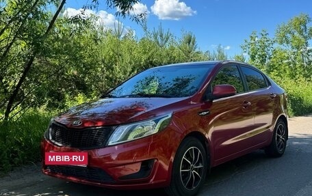 KIA Rio III рестайлинг, 2013 год, 600 000 рублей, 1 фотография