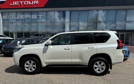 Toyota Land Cruiser Prado 150 рестайлинг 2, 2019 год, 4 579 000 рублей, 3 фотография