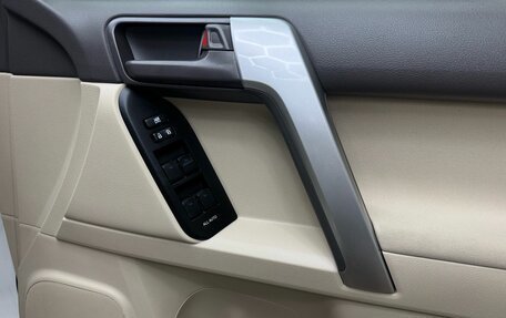Toyota Land Cruiser Prado 150 рестайлинг 2, 2019 год, 4 579 000 рублей, 21 фотография