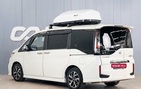 Honda Stepwgn IV, 2021 год, 2 520 000 рублей, 2 фотография