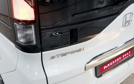Honda Stepwgn IV, 2021 год, 2 520 000 рублей, 8 фотография