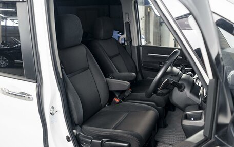 Honda Stepwgn IV, 2021 год, 2 520 000 рублей, 23 фотография
