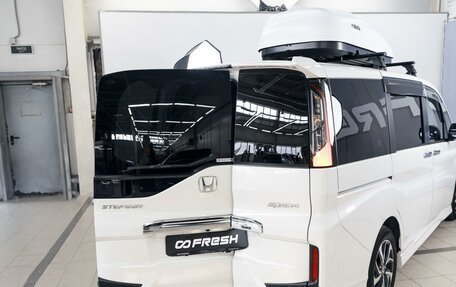 Honda Stepwgn IV, 2021 год, 2 520 000 рублей, 30 фотография