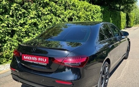 Mercedes-Benz E-Класс, 2021 год, 4 850 000 рублей, 2 фотография