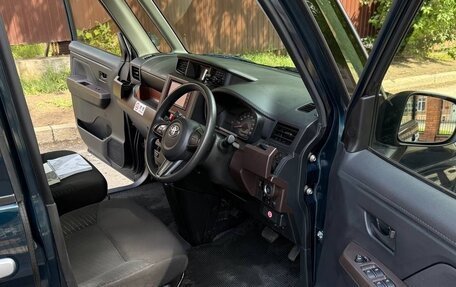 Toyota Roomy I, 2018 год, 835 000 рублей, 10 фотография