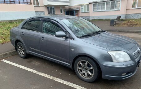 Toyota Avensis III рестайлинг, 2004 год, 510 000 рублей, 5 фотография