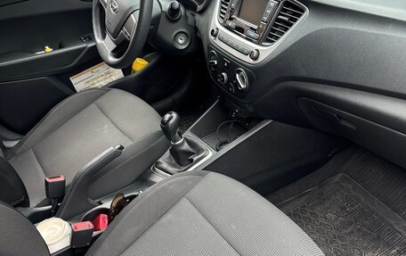 Hyundai Solaris II рестайлинг, 2017 год, 1 180 000 рублей, 15 фотография