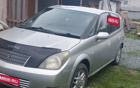 Toyota Opa I рестайлинг, 2001 год, 320 000 рублей, 2 фотография