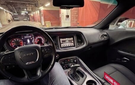 Dodge Challenger III рестайлинг 2, 2019 год, 4 599 999 рублей, 9 фотография