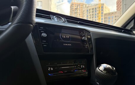 Volkswagen Passat B8 рестайлинг, 2016 год, 1 900 000 рублей, 5 фотография