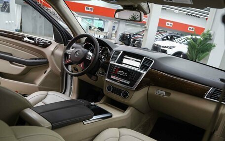 Mercedes-Benz M-Класс, 2012 год, 2 450 000 рублей, 6 фотография