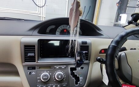 Toyota Raum II, 2008 год, 755 000 рублей, 17 фотография