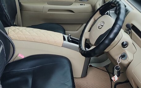 Toyota Raum II, 2008 год, 755 000 рублей, 24 фотография