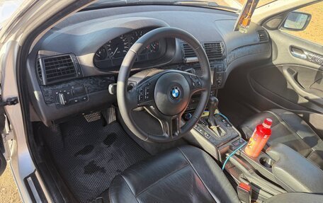 BMW 3 серия, 2004 год, 800 000 рублей, 10 фотография