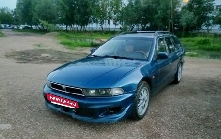Mitsubishi Galant VIII, 1997 год, 290 000 рублей, 2 фотография